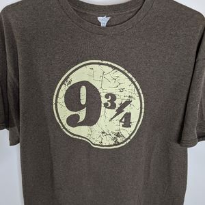 Harry Potter 9 3/4 Train Station XL Tshirt